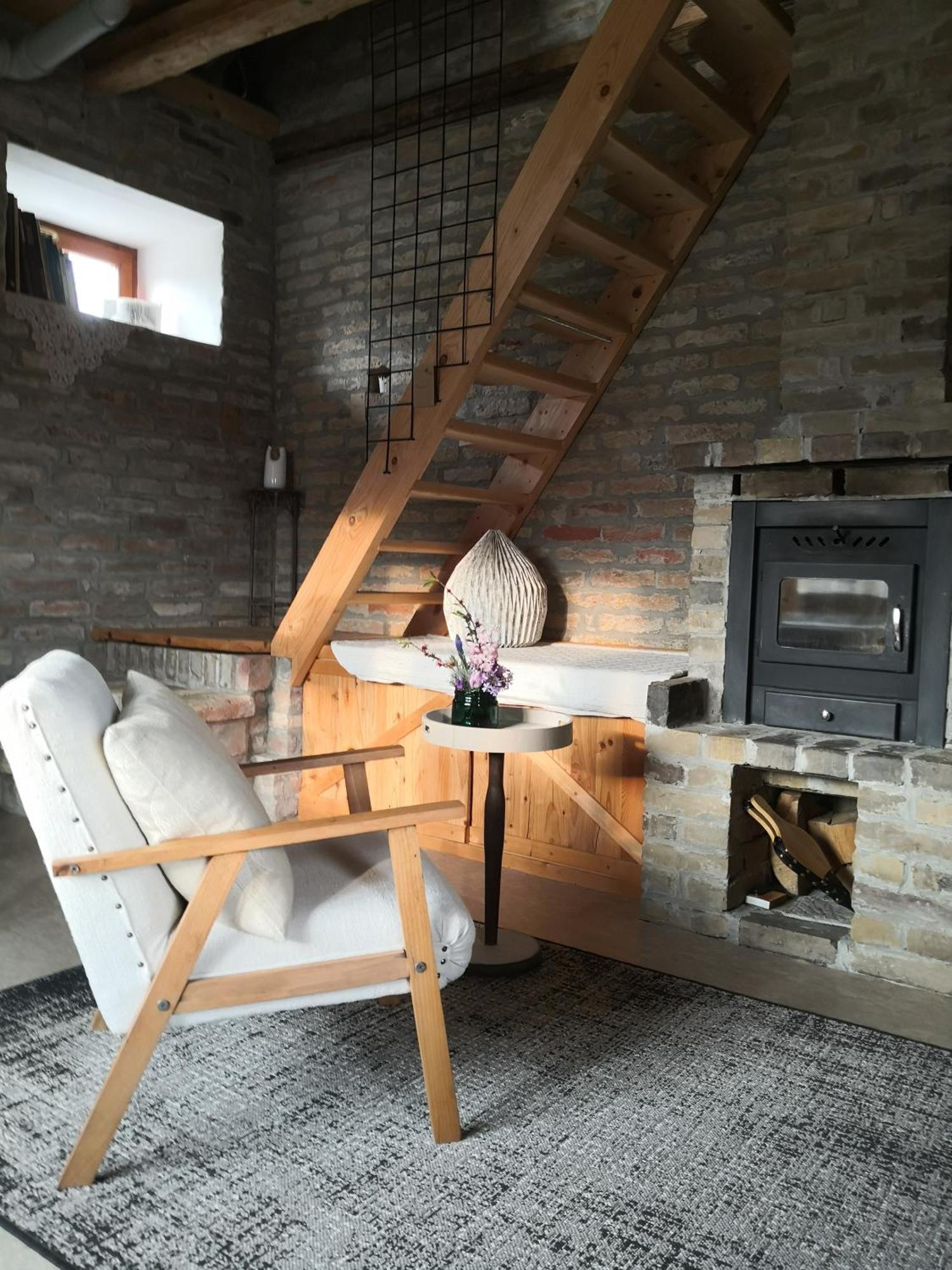 Apartmán House Of Lovra Kneževi Vinogradi Exteriér fotografie